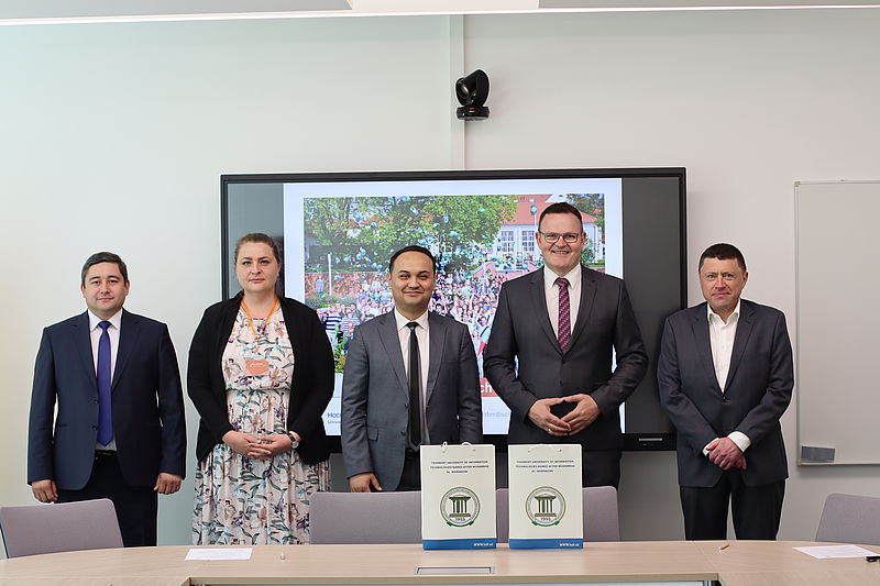 Participants of the delegation with Prof Wagner and Prof Dotsenko